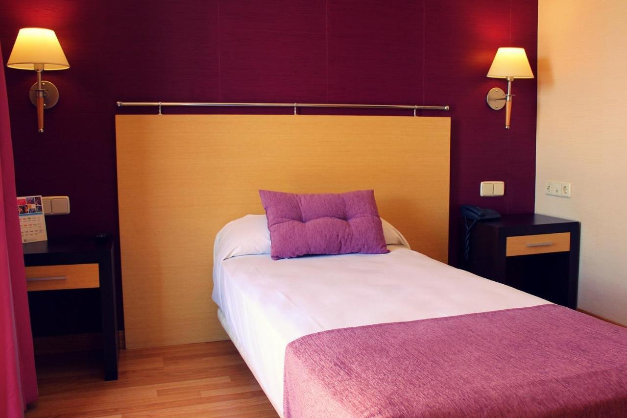 Hotel Equo 阿兰约兹 外观 照片